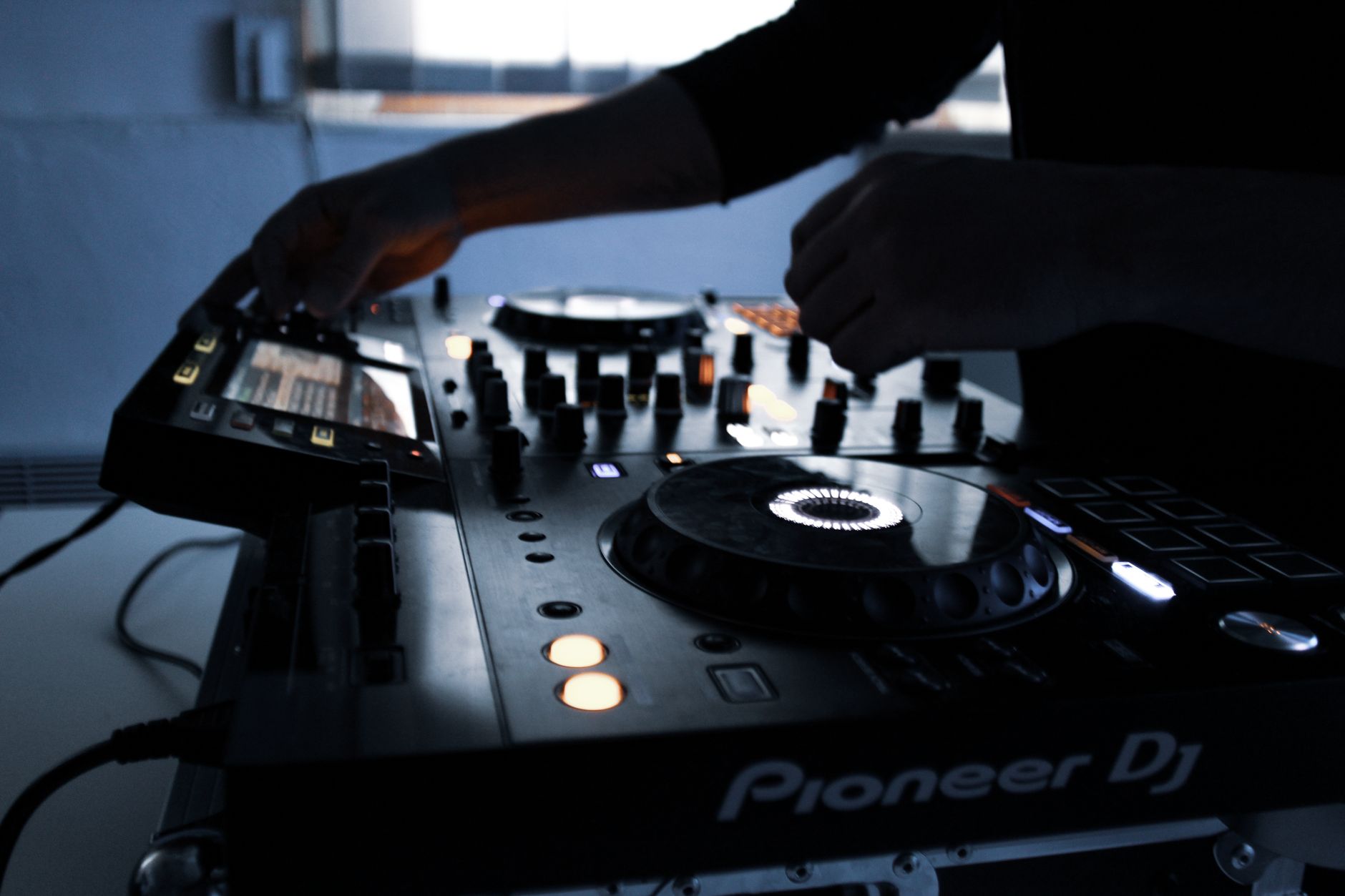 DJ équipe à Bourgoin-Jallieu